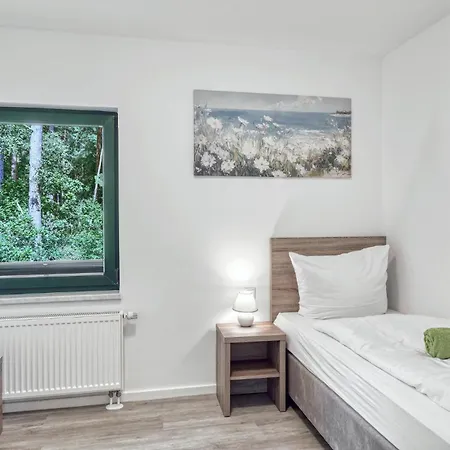 דירה 3 Bedroom Cozy In אלטנקירכן