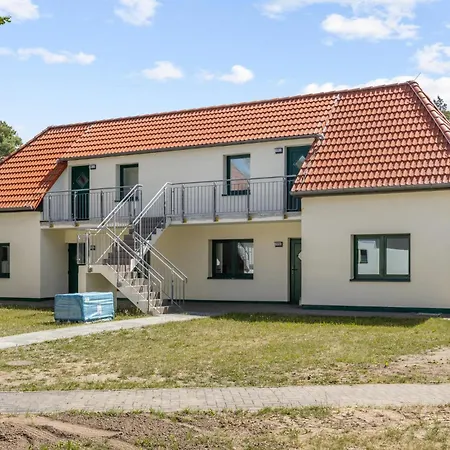 3 Bedroom Cozy In דירה